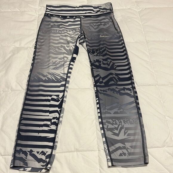 Nike Pants - Nike Dri-Fit Running Tights